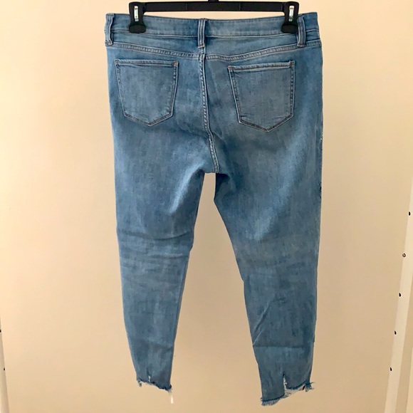 Women’s Jeans - Picture 2 of 4